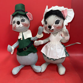 Vintage 1991 Annalee Mobilitee Dolls Pair Of Thanksgiving Pilgrim Mouse 16” &14”