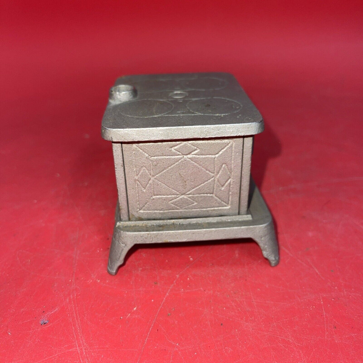 Vtg Star Miniature Cast Iron Cookstove 4x3 Dollhouse Sample Wood Burning Stove