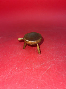 Vintage miniature dollhouse Colonial Tri Corner Milking Stool, 1:12 scale