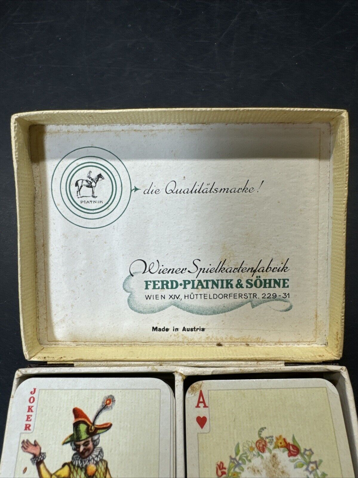 FERD-PIATNIK & SOHNE- PLAYER CARDS- 2 DECKS #119
