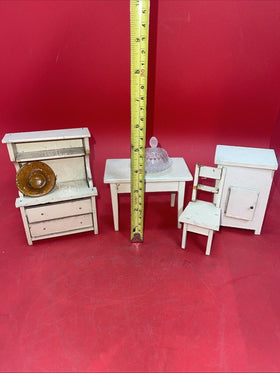 Vintage Dollhouse Furniture Lot #1