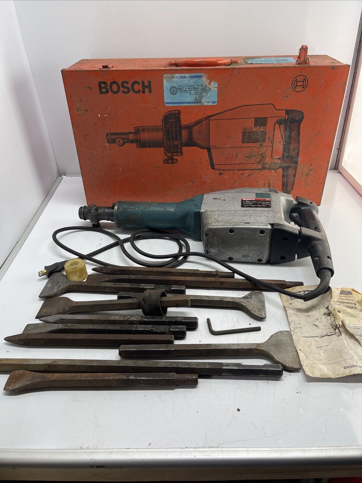 BOSCH 11305 DEMO JACK HAMMER w/ BITS