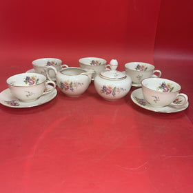 Vintage Johann Haviland Bavaria Germany 5 Cup, 5 Saucer & Sauce boat, Sugar bowl