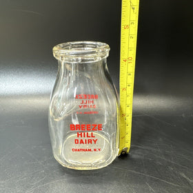 VINTAGE BREEZE HILL DAIRY CHATHAM NY, HALF PINT