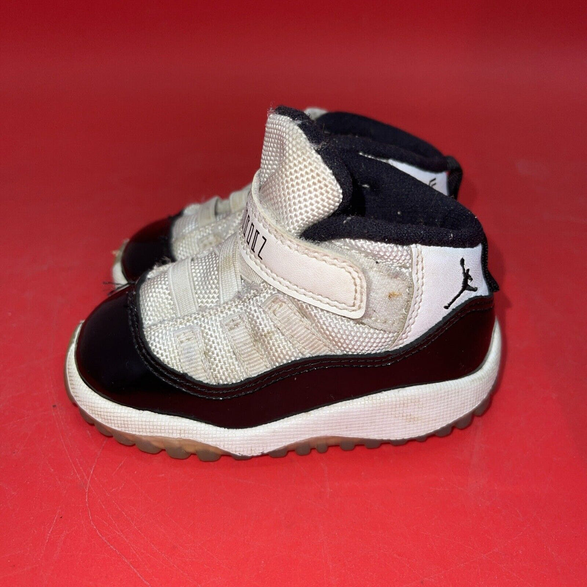 Nike Air Jordan 11 Retro TD Toddler Size 5C Concord Black White 378040-100
