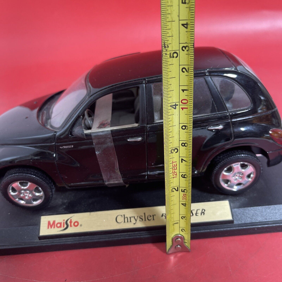 Maisto Chrysler PT Cruiser Special Edition 1/18 Scale