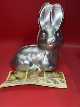 Vintage Wilton 3D Bunny / Rabbit 2 Piece 1974 Cake Baking Pan 