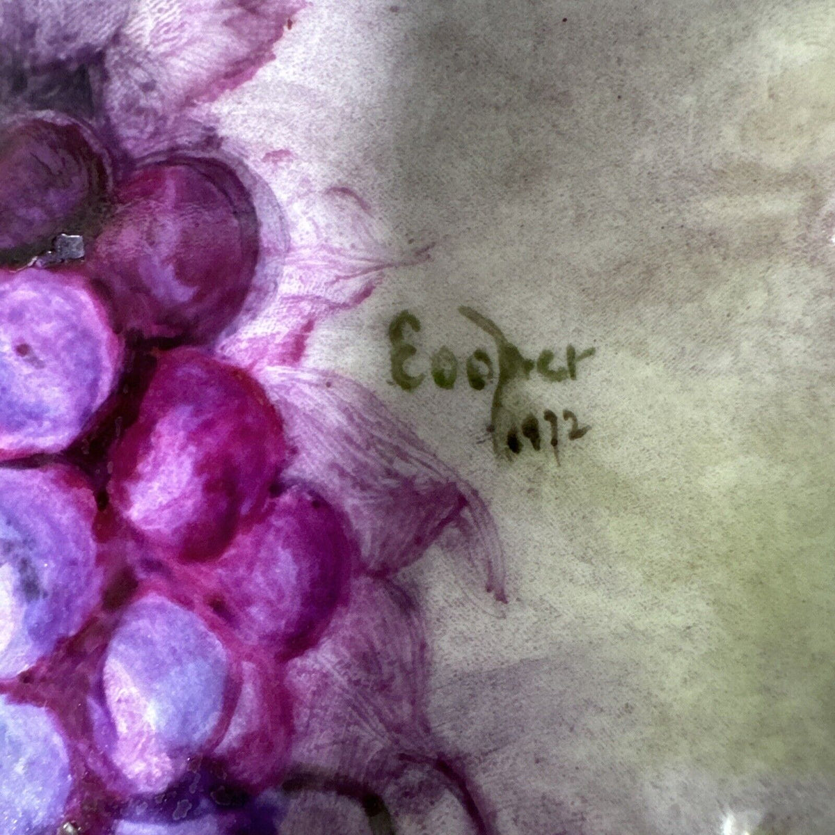 Plate Hand Painted& Signed Green And Purple Grapes 12”