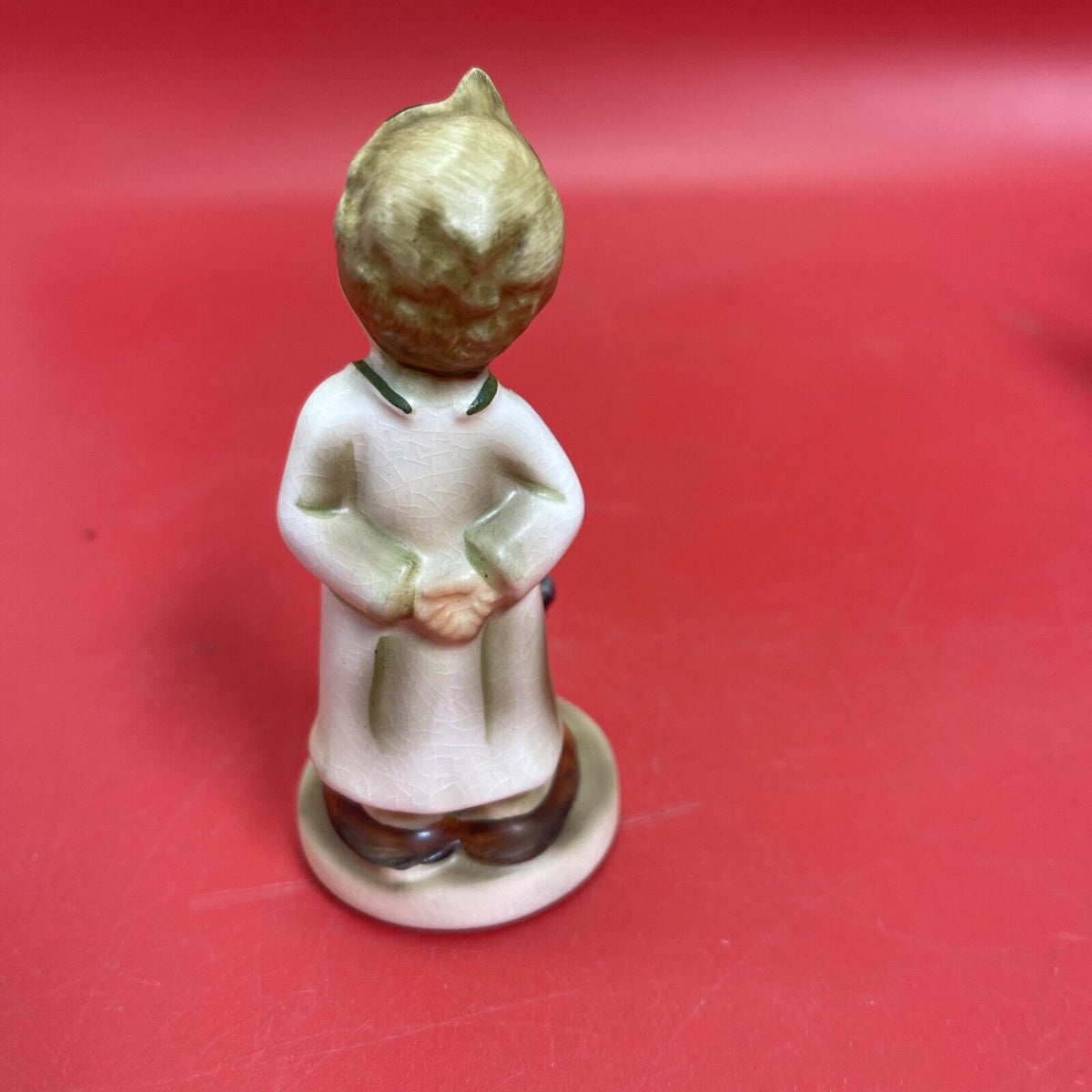 Set of 3 Figurines is in excellent condition