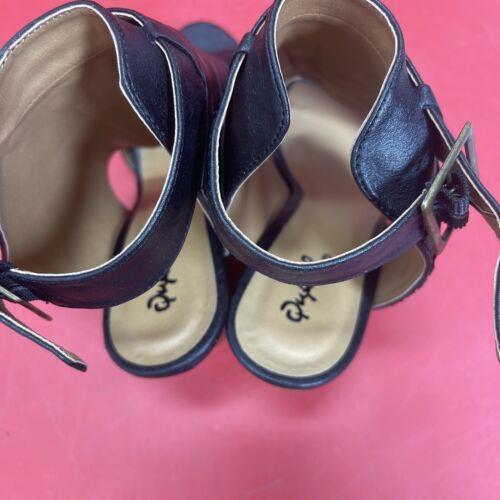 Qupid Kendall Black Brown Wedge Sandals Women’s 7.5 WITH BOX