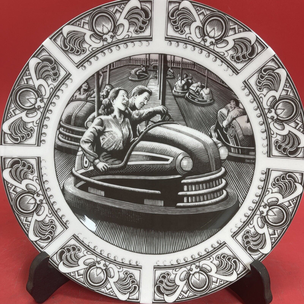 222 FIFTH SLICE OF LIFE BUMPER CARS DINNER PLATE BY DAUGLAS SMITH 10.5 in