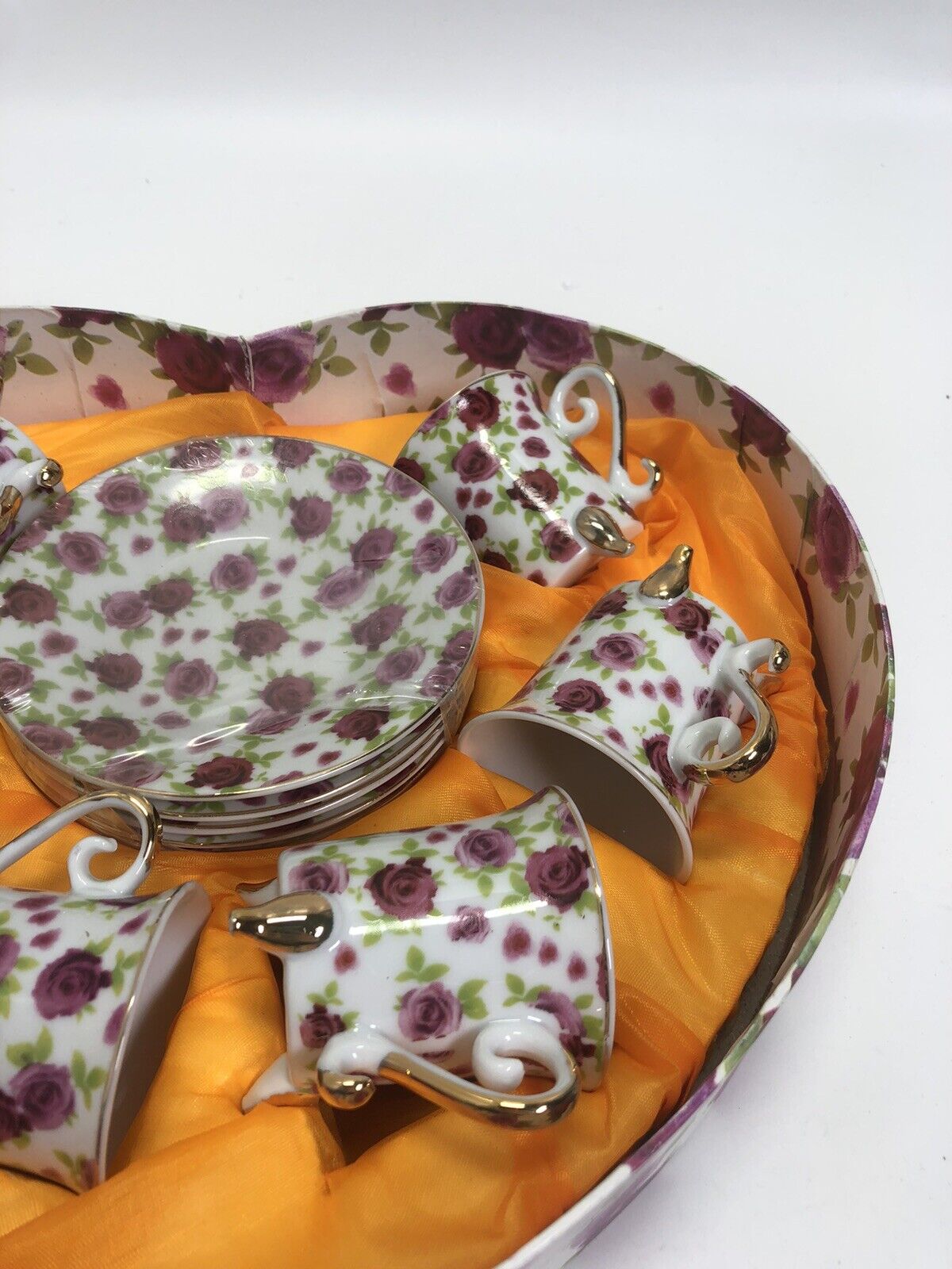 Set Of Coffee Saint Valentine 12 Piece New China Porcelain
