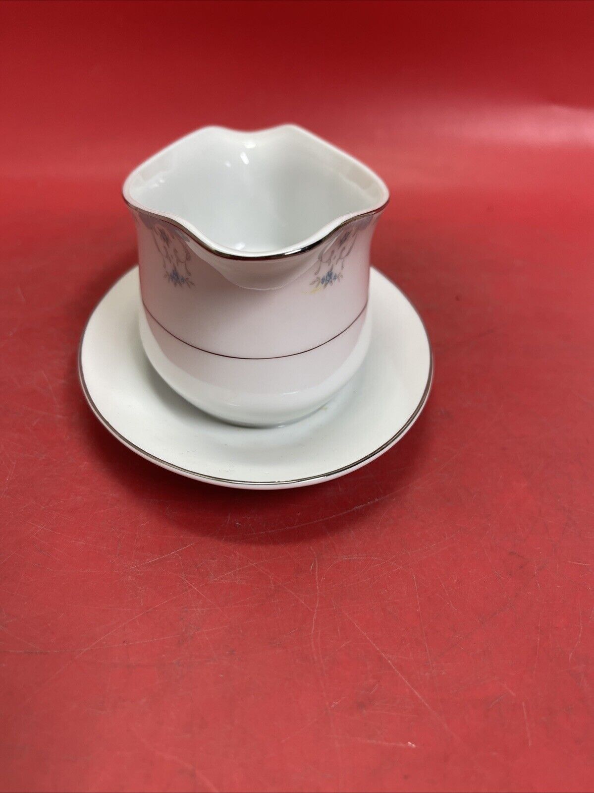 Fine China Heirloom By Fashion Royal Gravy Boat With Attached Underplate