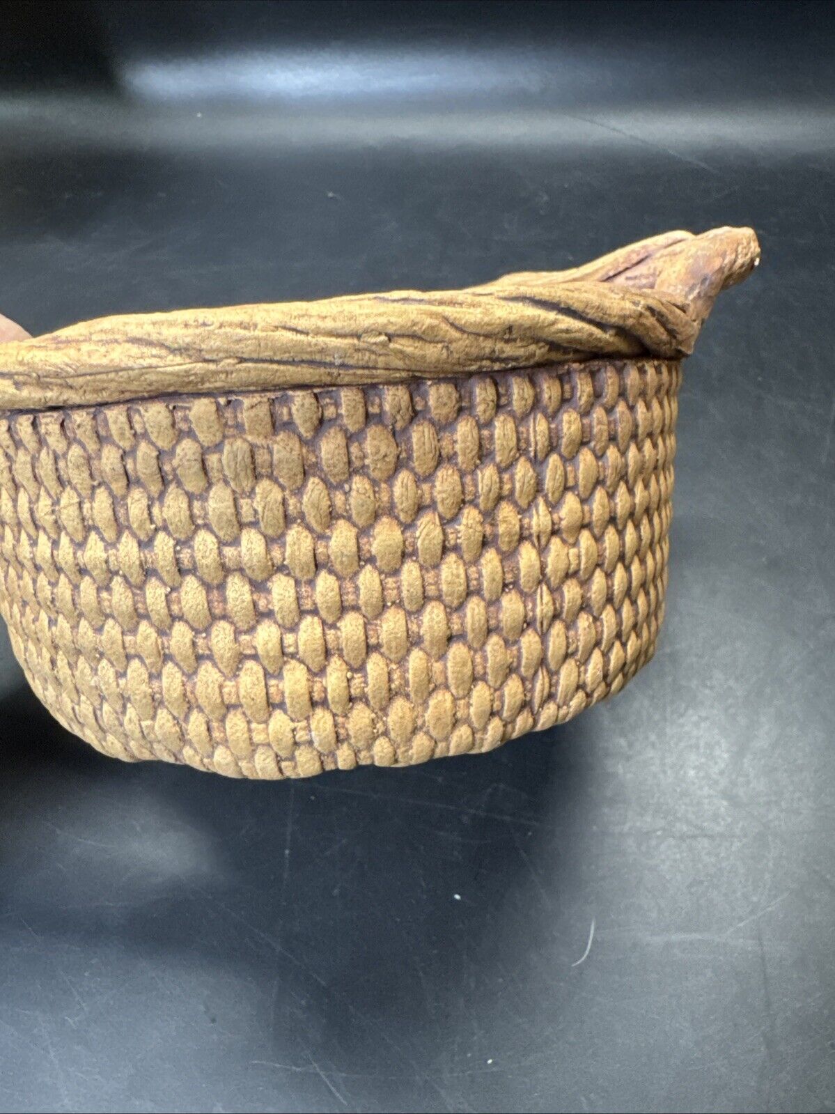 Vintage Ceramics Pottery Leaf  Bowl 5 1/4”