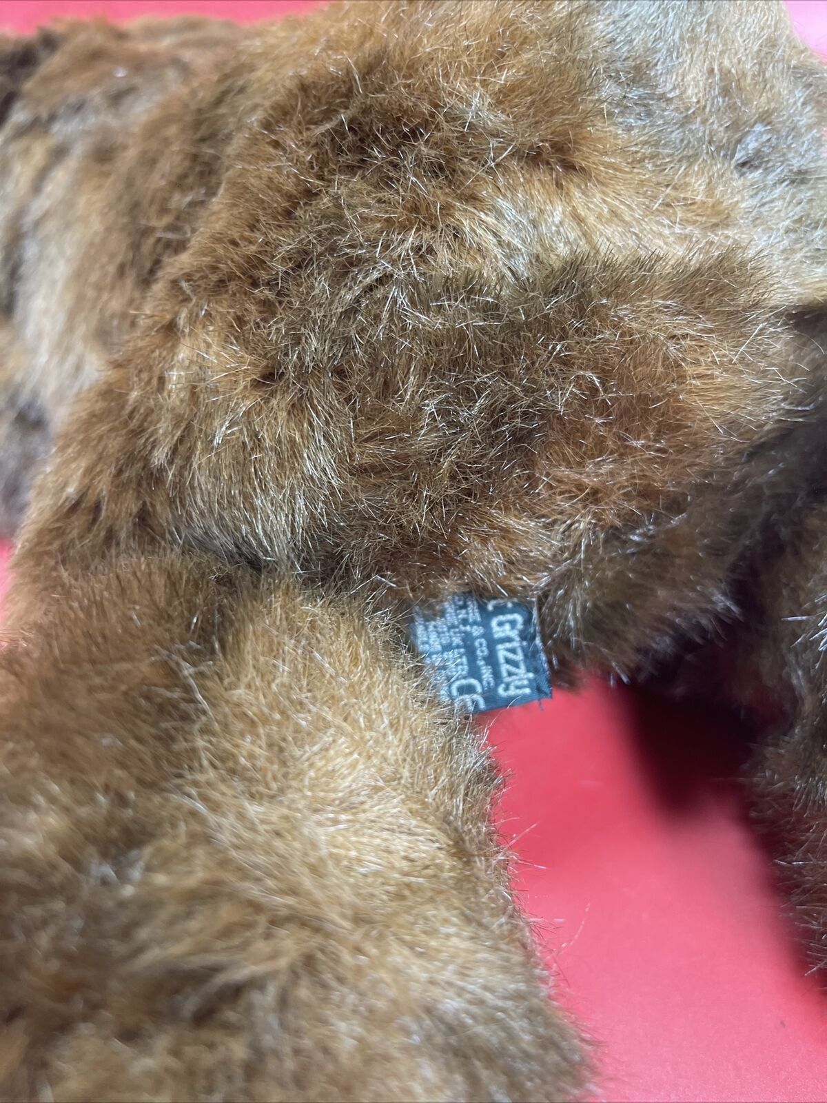 Vintage Russ Berrie Great Grizzly Bear Long Brown Fuzzy Soft Plush Toy