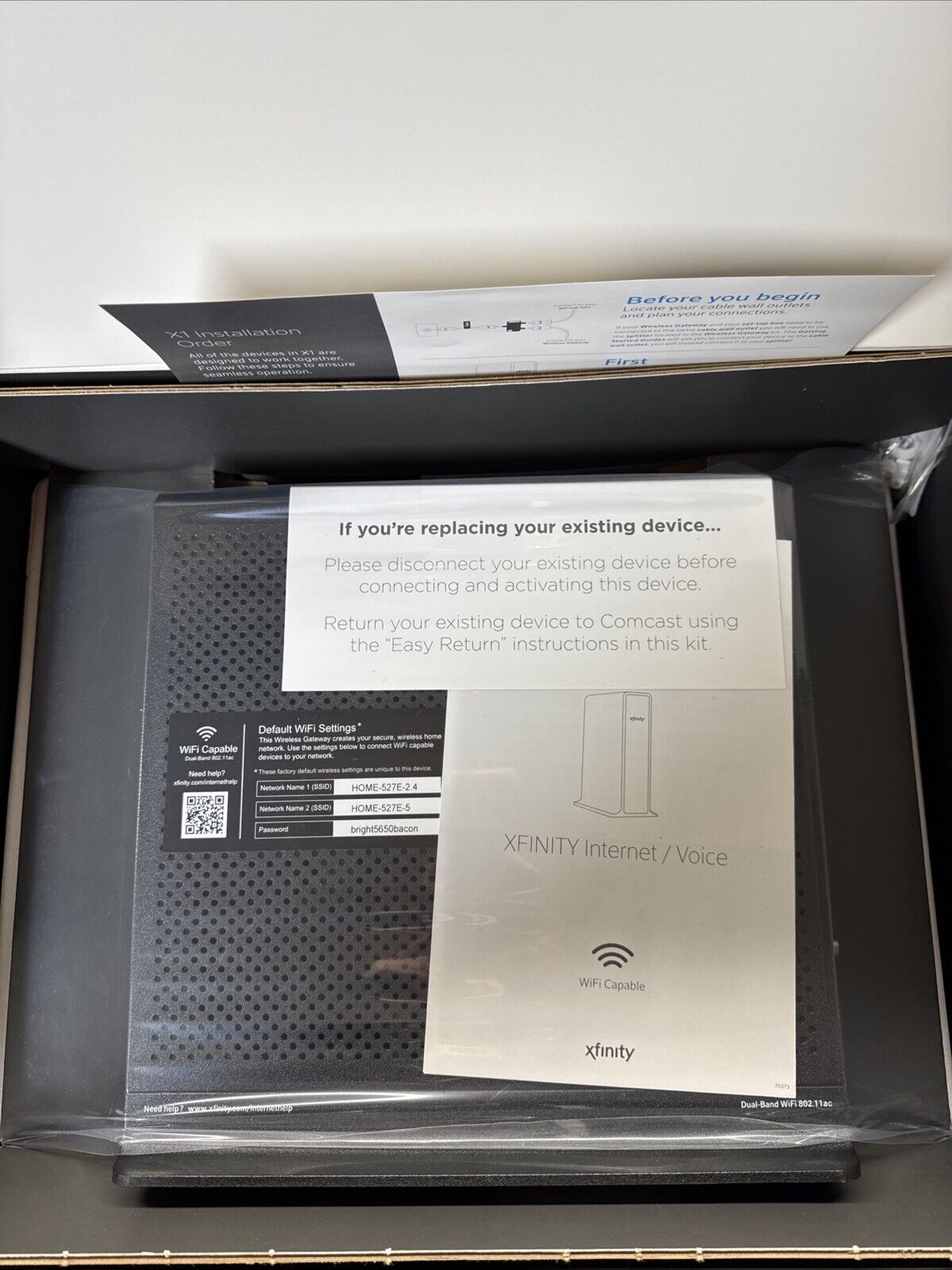 Comcast Xfinity X1 Entertainment Operating System/ New, Missing Some Parts