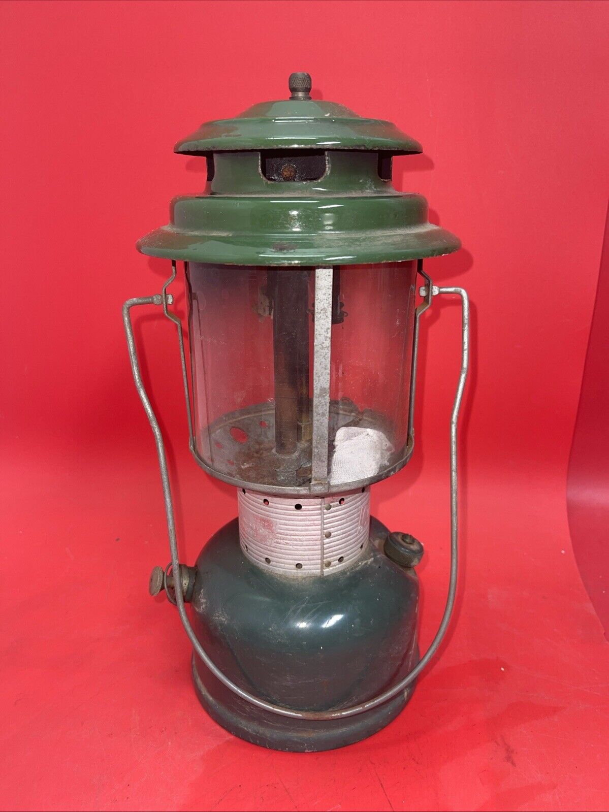 Vintage Coleman Lantern Double Mantle Model 220F Green