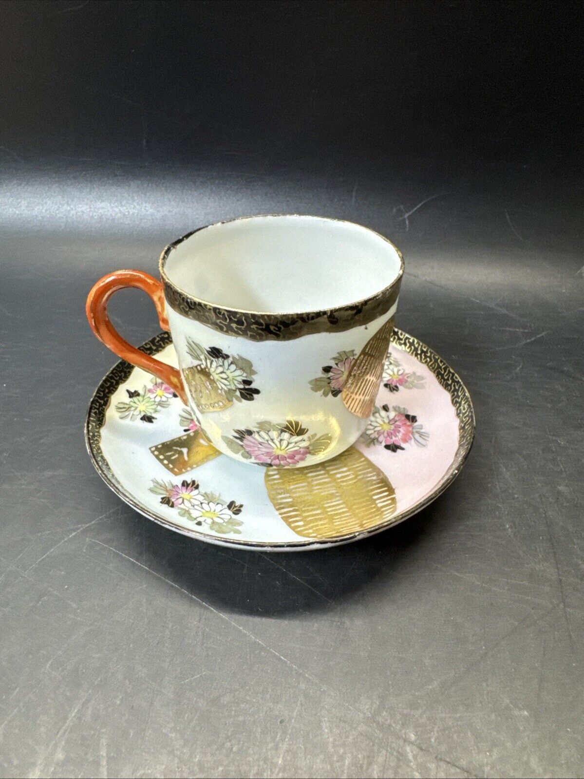 Collectors Vintage Hand Painted Tea Cup & Saucer  Japan