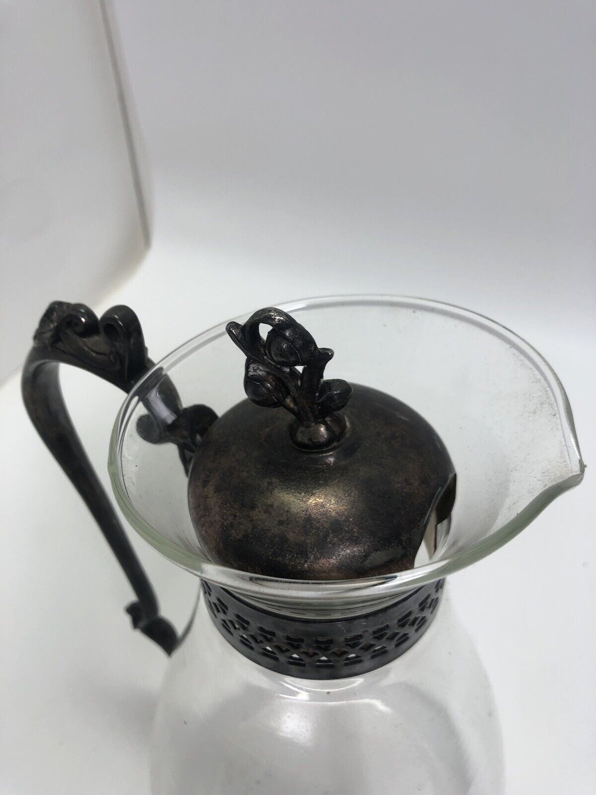 Vintage Antique FB. Rogers Silver Co.1883 Silver Plated Coffee/Tea Pot