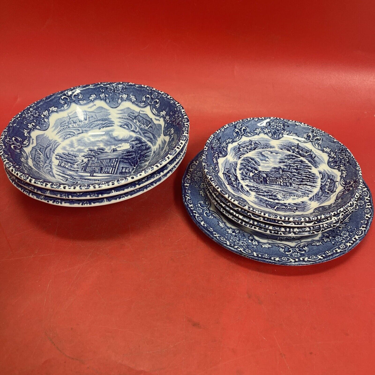 Vintage Grindley English Country Inns Blue & White Coupe Cereal Plates Lot 8