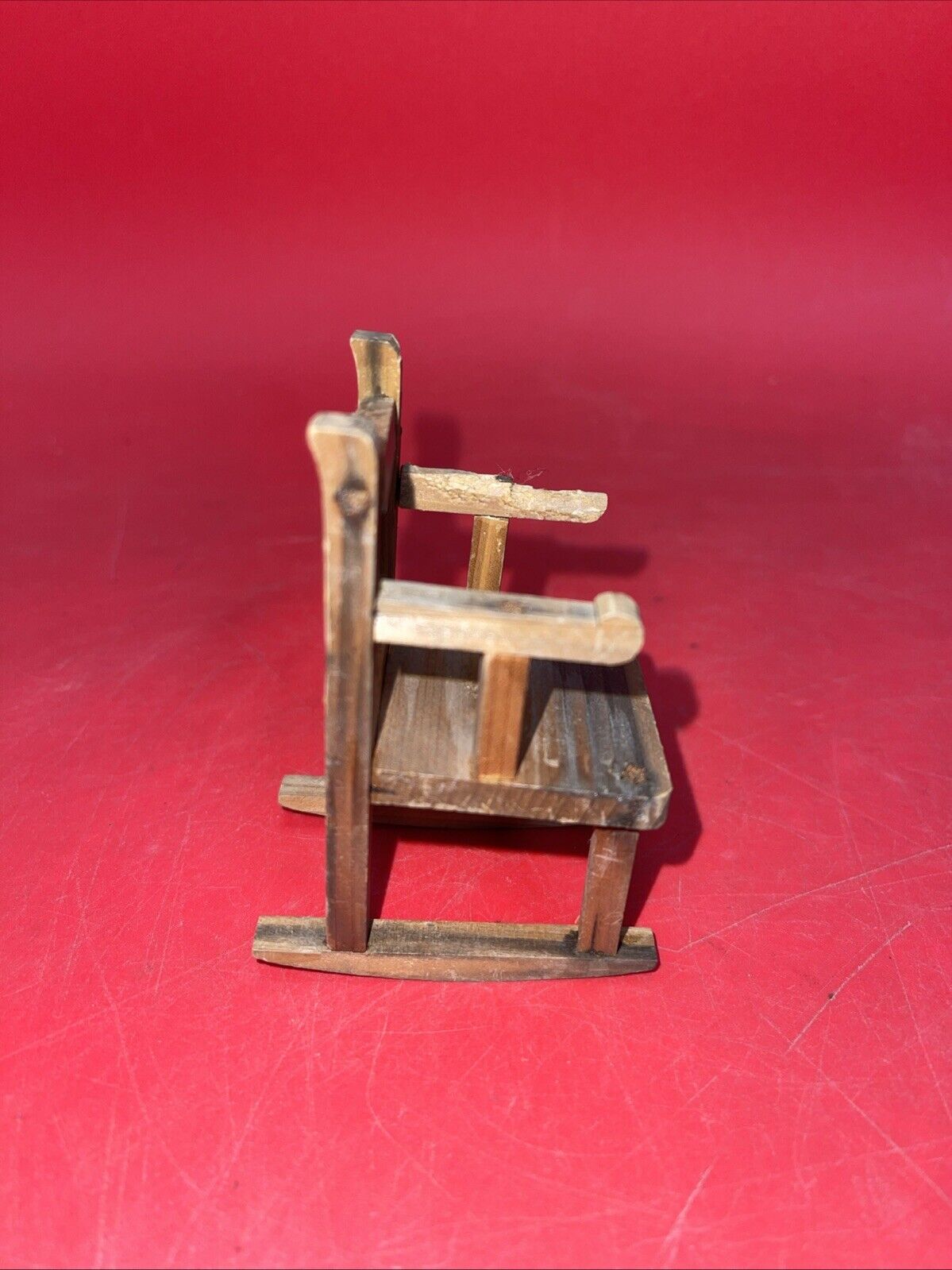 OLD VINTAGE ANTIQUE  WOODEN DOLL HOUSE HANDMADE  CHAIRS 🪑 LOT 3 & TABLE