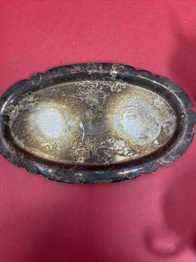 Decorative Sheridan E. P. S. Silverplate lidded sugar bowl ,creamer &tray