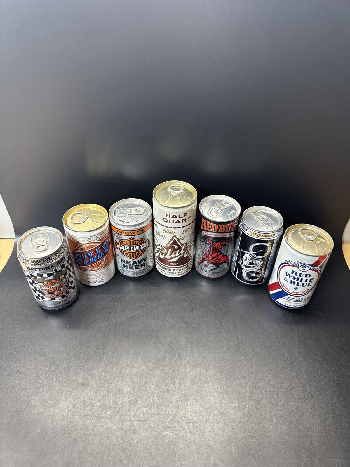 Vintage Beer Cans- Blatz, Red Bull, Billy, Harley Davidson,…/ Lot Of 7