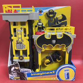 Imaginext DC Super Friends Streets of Gotham City Tower Playset & Batman Figure