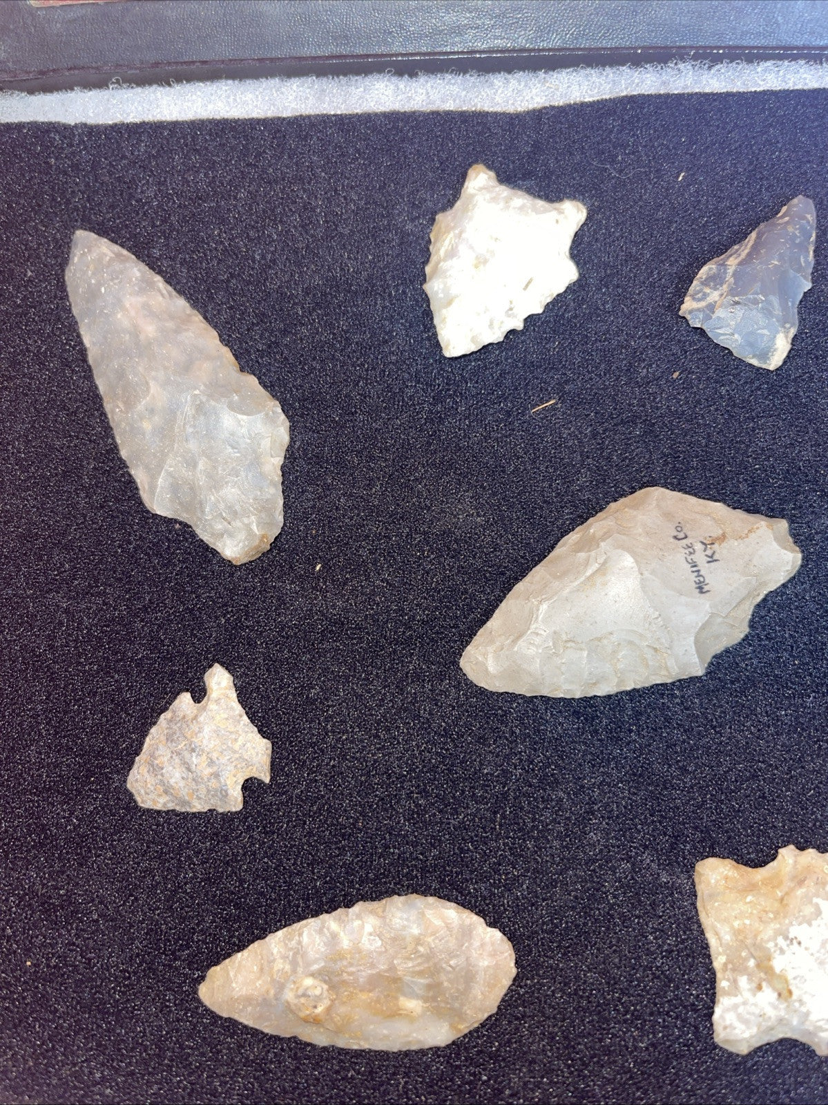Native American Artifacts Arrowheads Lot 10 Points w/12”x8.5” Frame. #9