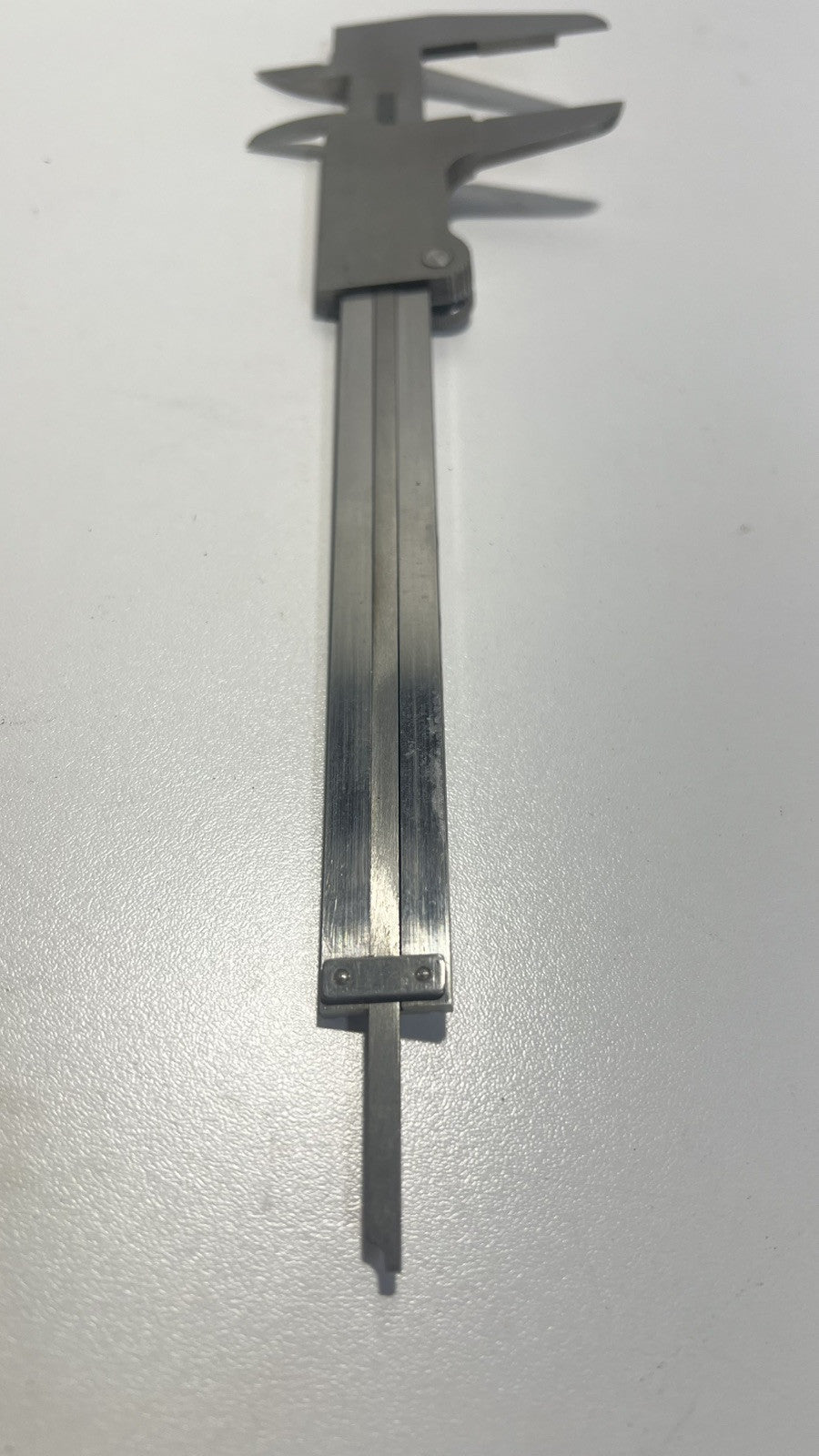 KANON VERNIER CALIPER W/ ORIGINAL POUCH HARDENED STAINLESS. 7inc