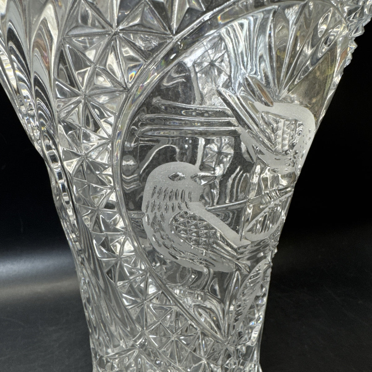 Vintage Hofbauer Byrdes Crystal Birds Vase 10” Tall