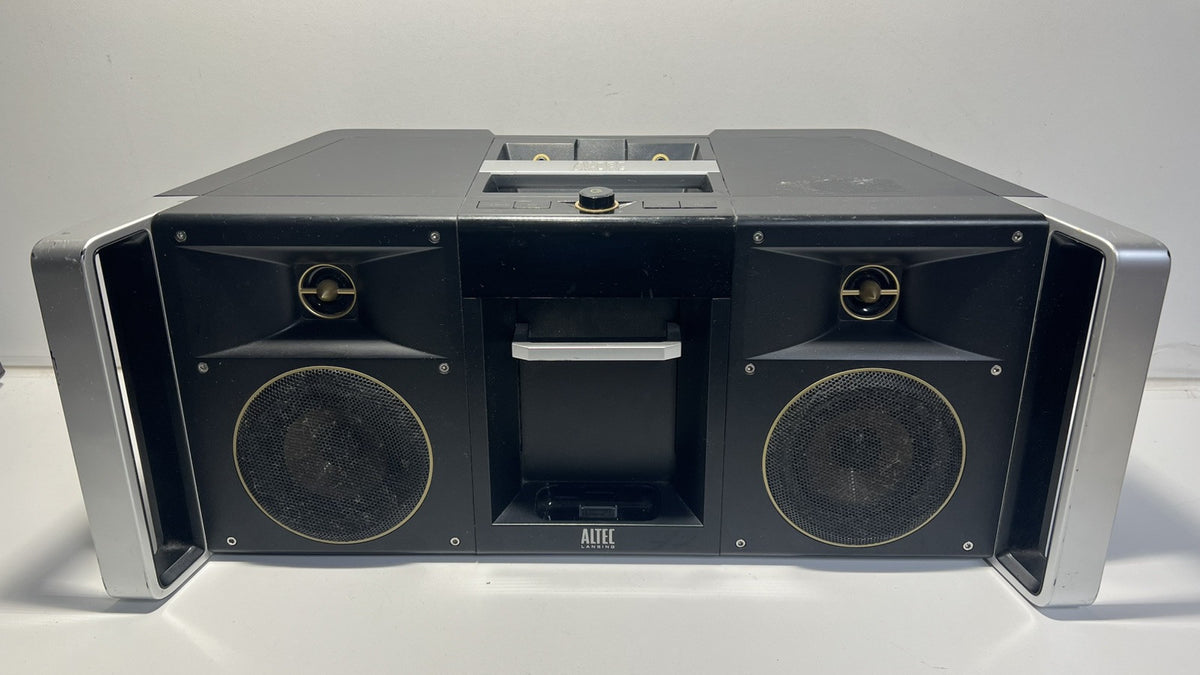 Altec Lansing iMT800 inMotion Boombox - 30-pin iPod Dock w/EQ, FM, Aux
