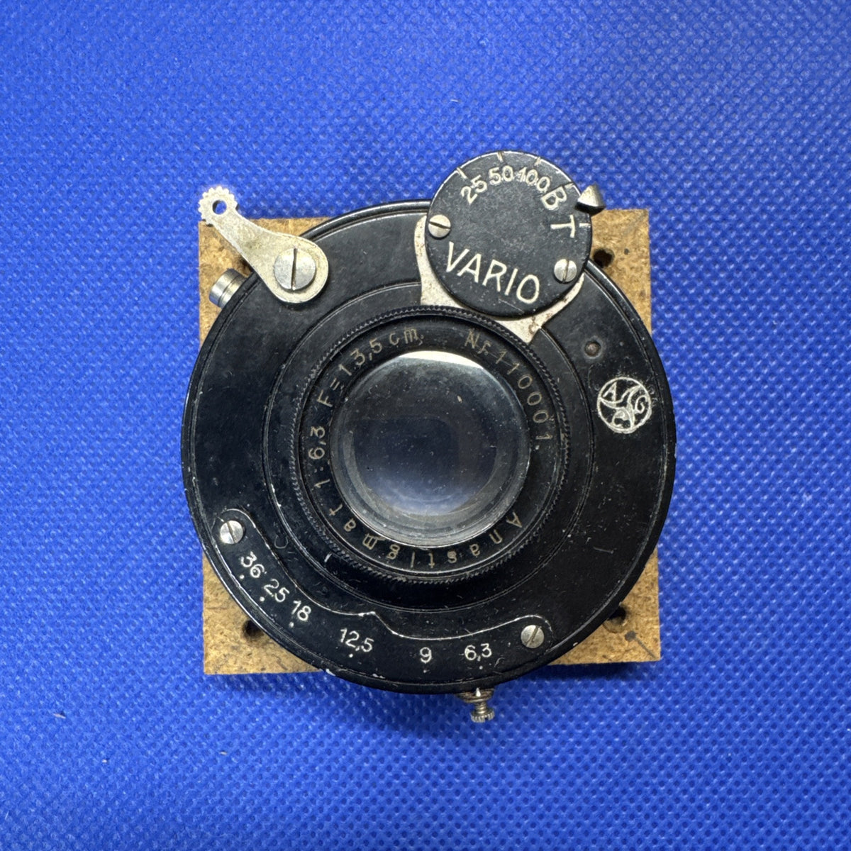 Anastigmat 1:6.3 F=13.5cm No.110001 Vario