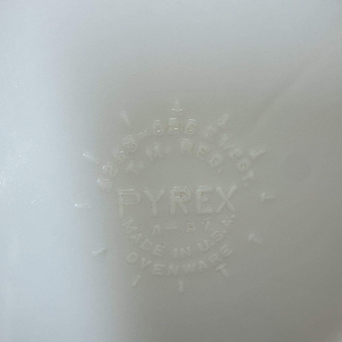 Vintage PYREX Hostess Red Square Casserole Dish with Lid, 2.5 Qt