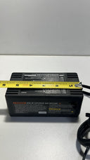 Schumacher 1.5 Amp. 6 & 12 Volt Automatic Battery Charger / Maintainer SEM-1562A