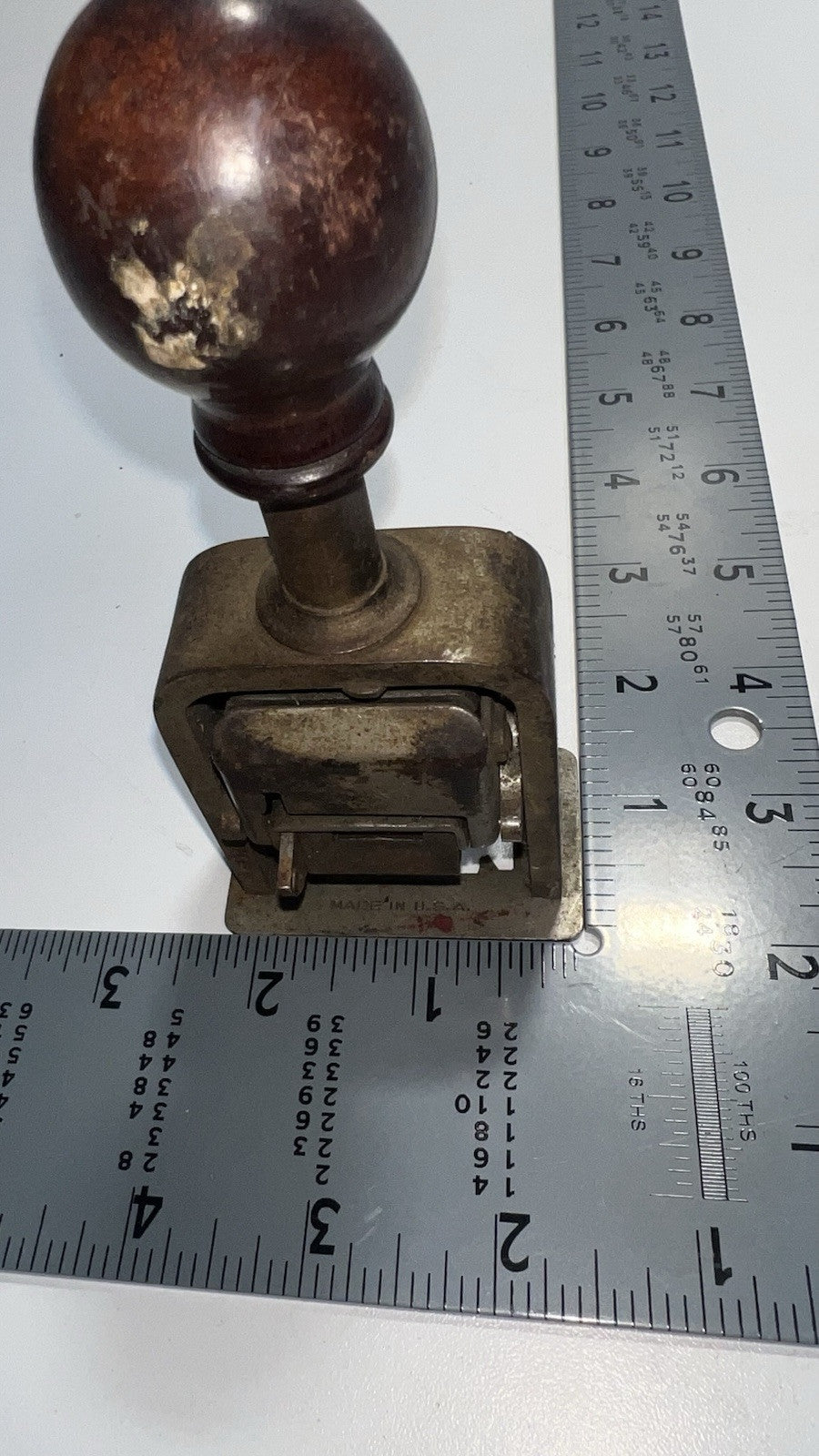 Vintage Roberts Model 49A Numbering Machine – 6 Wheels, Made in England