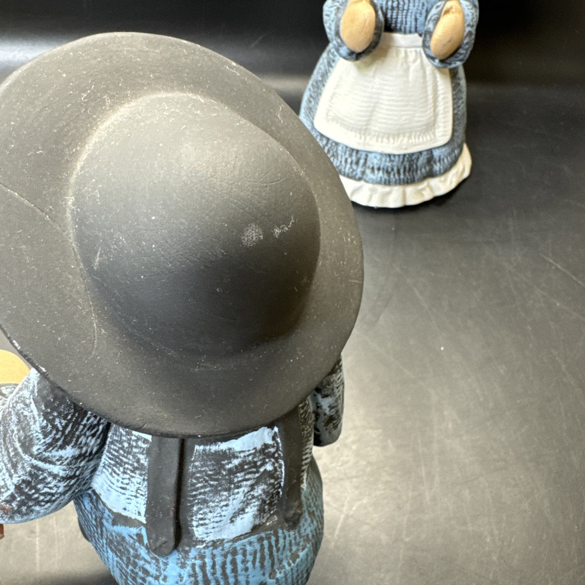 Amish Faceless Ceramic Shelf Sitter Boy & Girl Set Pair Hand Painted