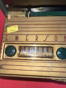 Emerson Tube Radio Model 558  1940's Made in USA | Portable Not Work