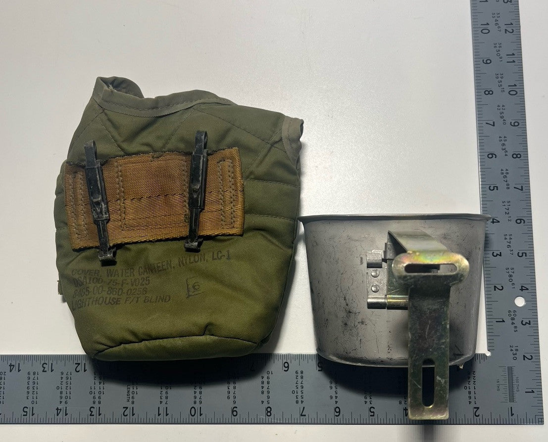 Vintage US Military LC-1 Canteen Cover with ALICE Clips – Nylon, OD Green