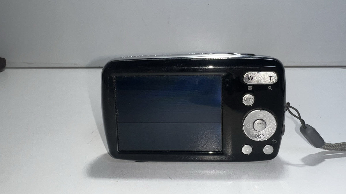 Panasonic Lumix DMC-S3 14.1MP Digital Camera.  Working. Card & battery incl.