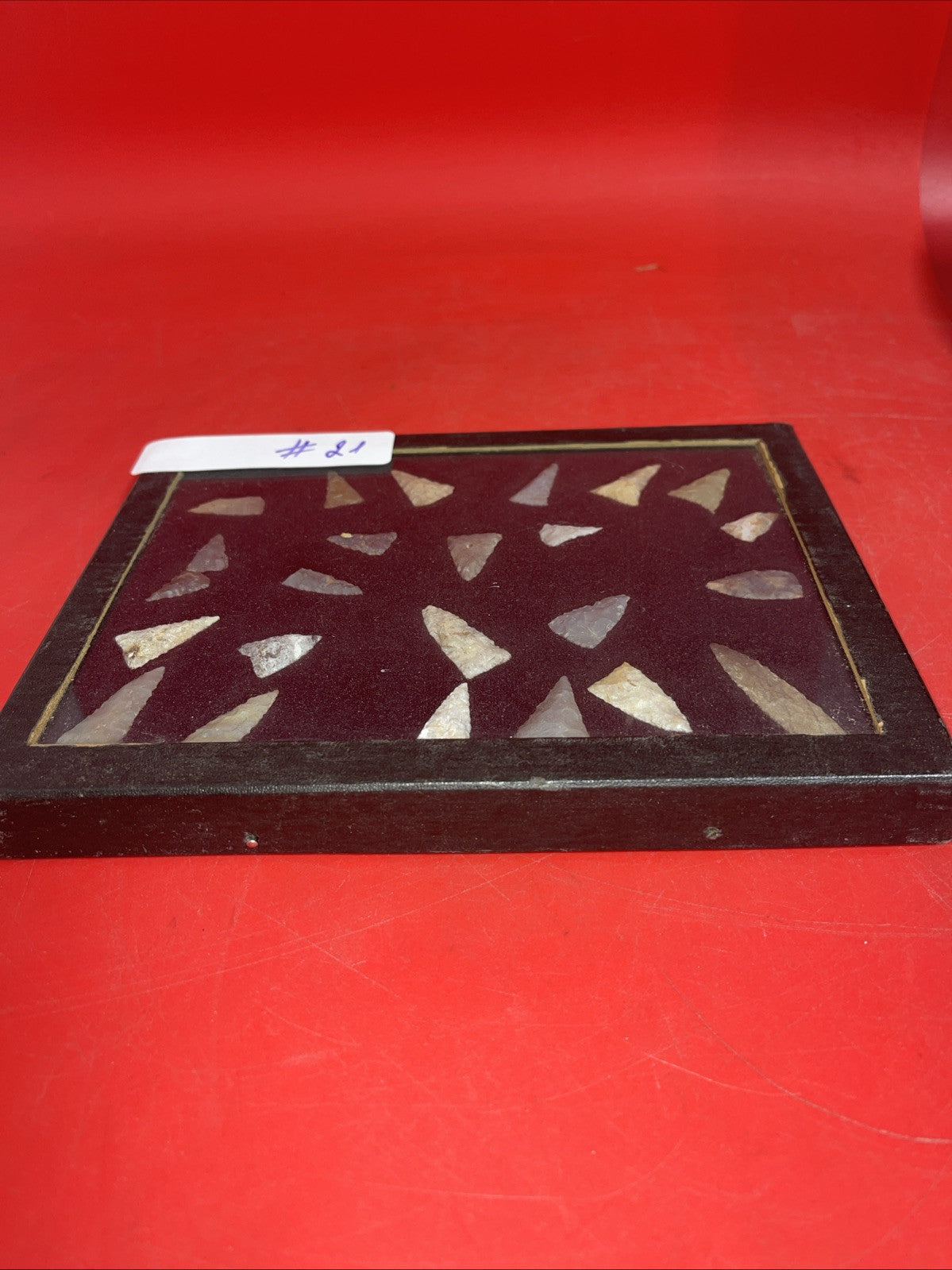 Native American Artifacts Lot 24 w/ Frame Arrowheads Collection 9”x7” Frame #21