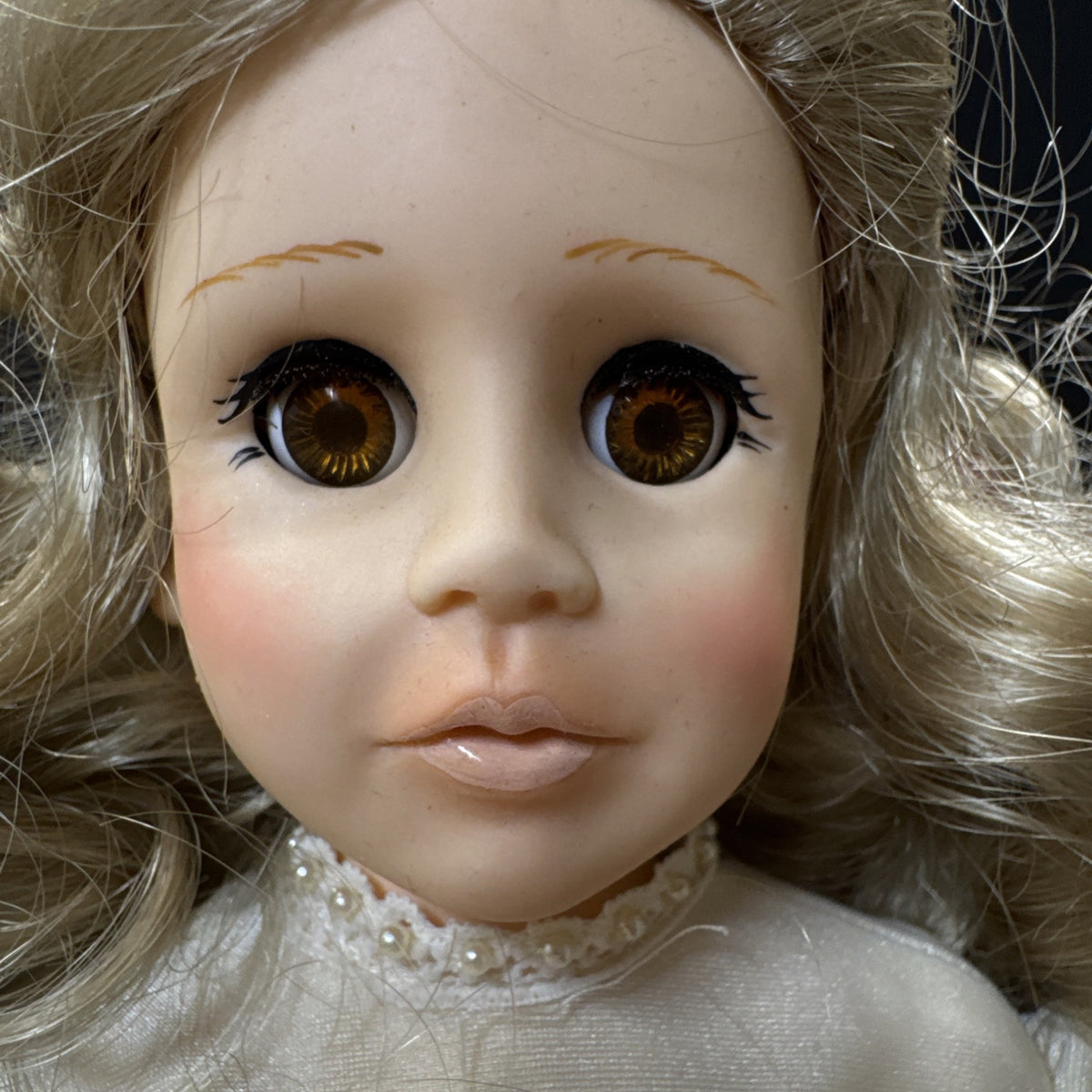 Robin Woods Doll Clara With Original Box/ Made in USA
