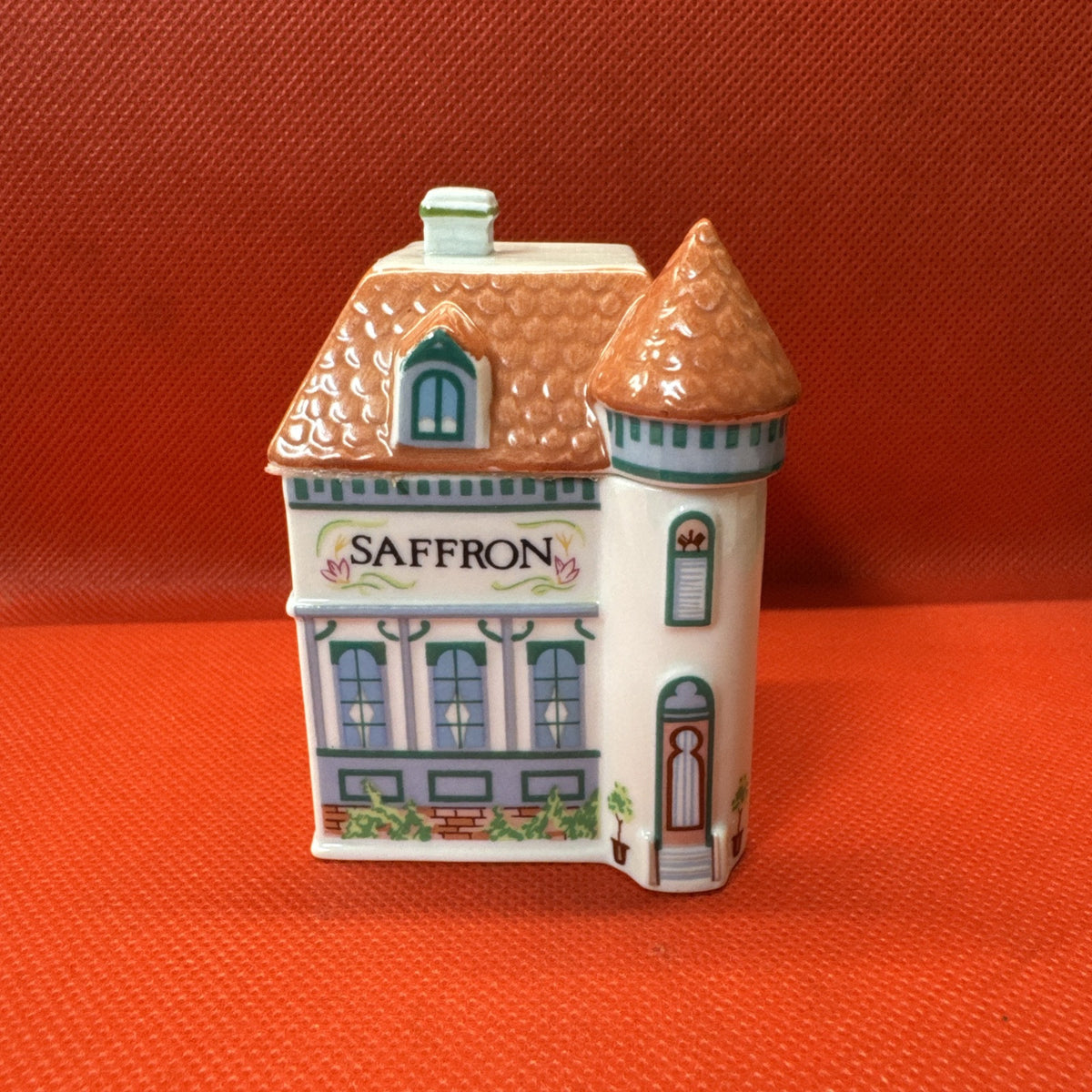Vintage 1989 Lenox Spice Village SAFFRON Spice House With Lid