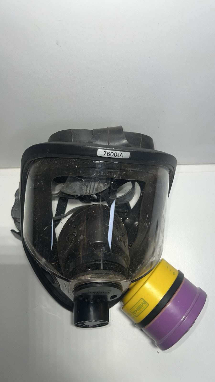 Honeywell North 76008A  Respirator Mask With 1 Cartridges