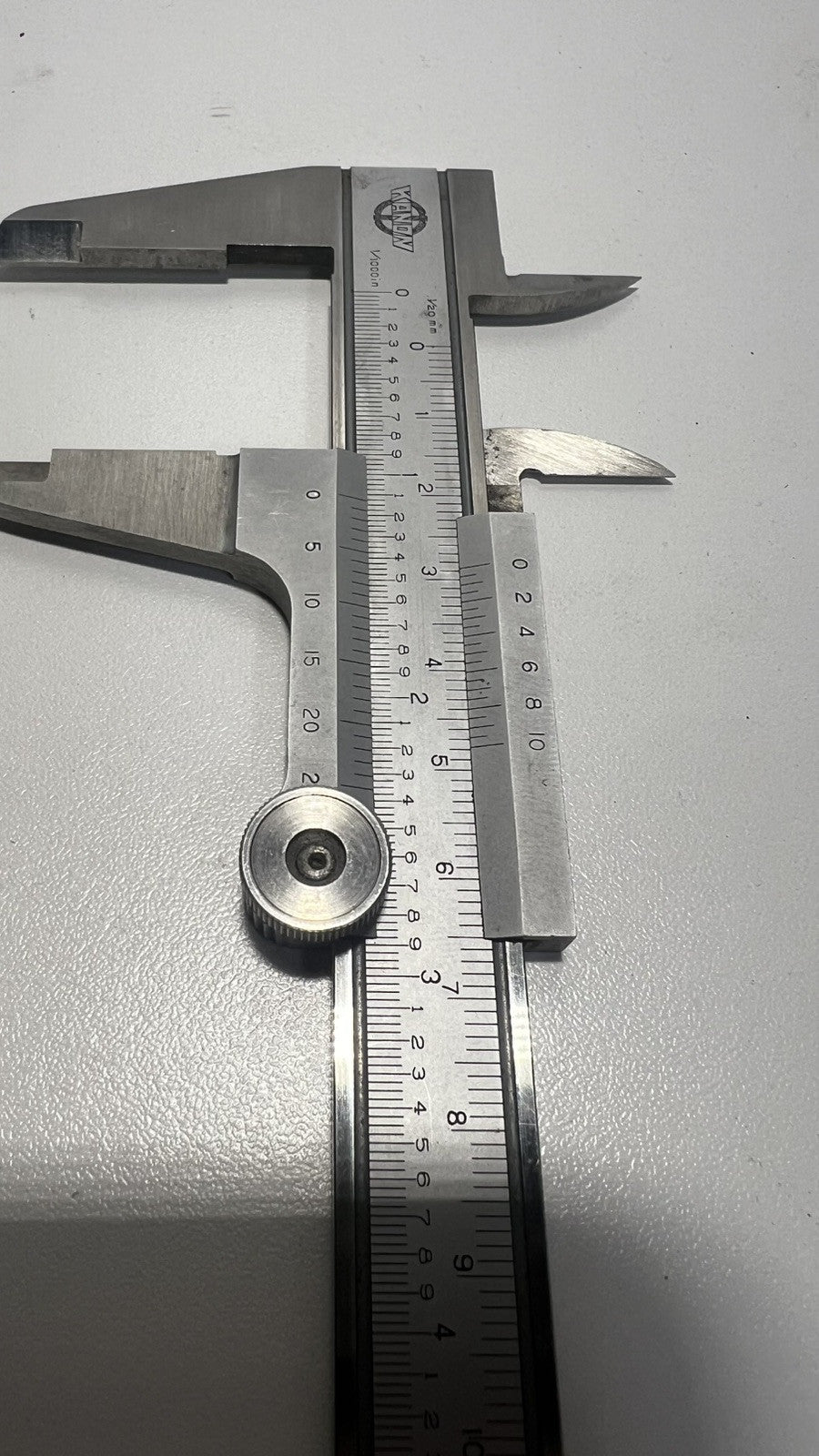 KANON VERNIER CALIPER W/ ORIGINAL POUCH HARDENED STAINLESS. 7inc