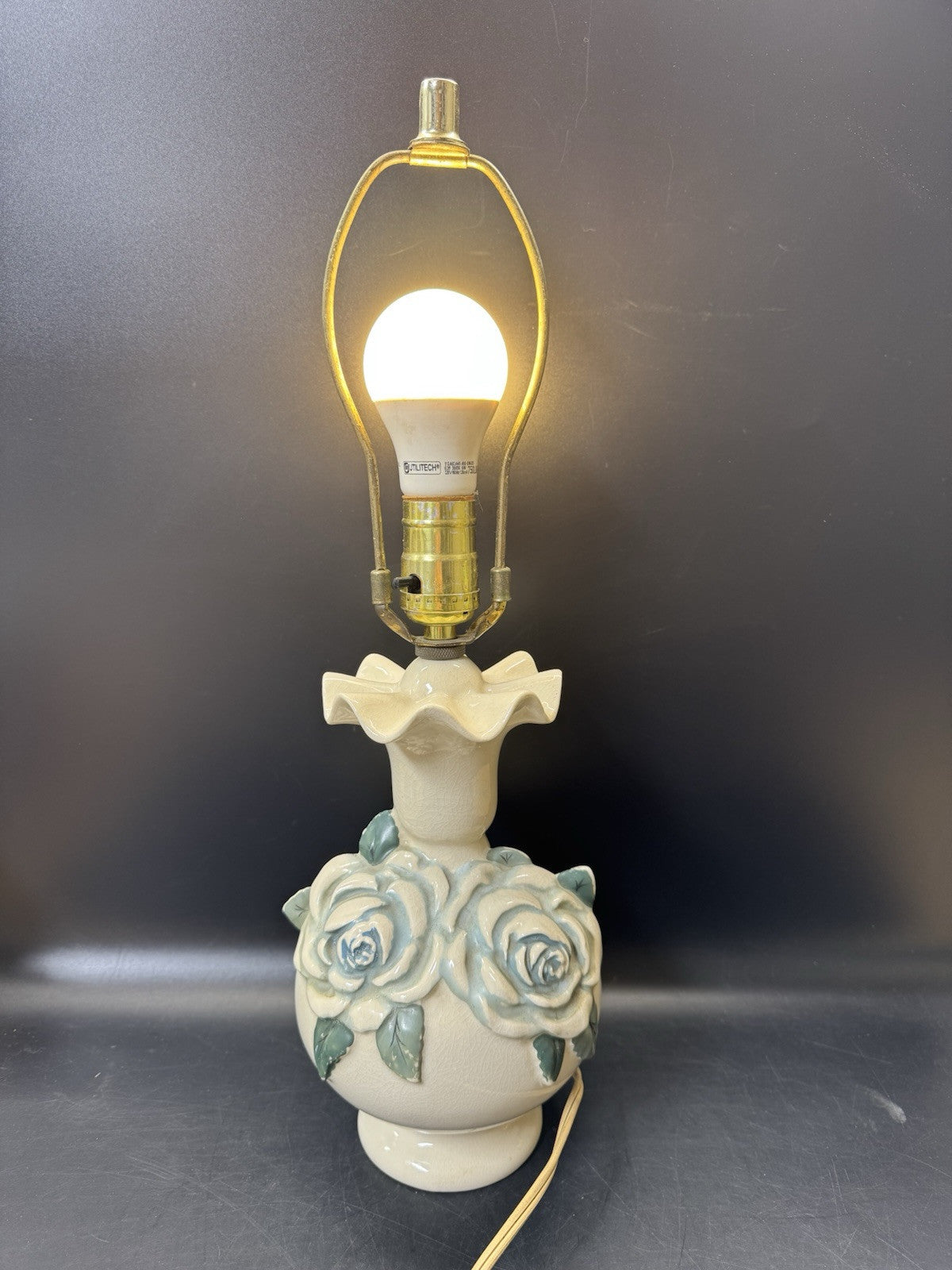 Vintage Small Ruffled Ceramic Lamp with 3-D Roses, Table Desktop Lamp