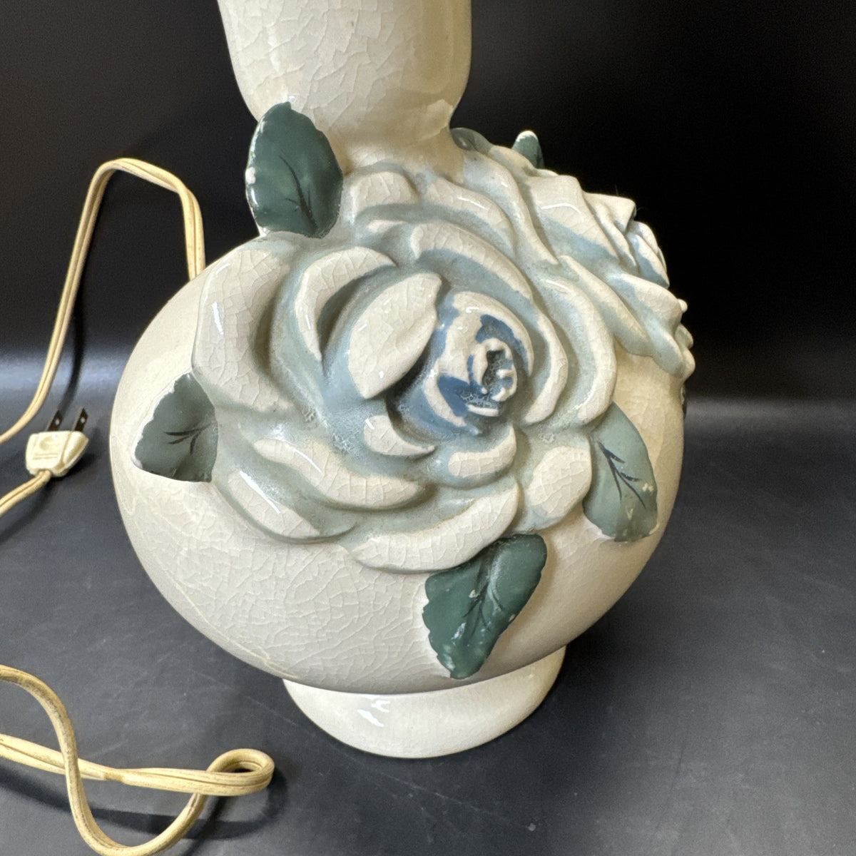 Vintage Small Ruffled Ceramic Lamp with 3-D Roses, Table Desktop Lamp