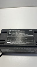 Schumacher 1.5 Amp. 6 & 12 Volt Automatic Battery Charger / Maintainer SEM-1562A