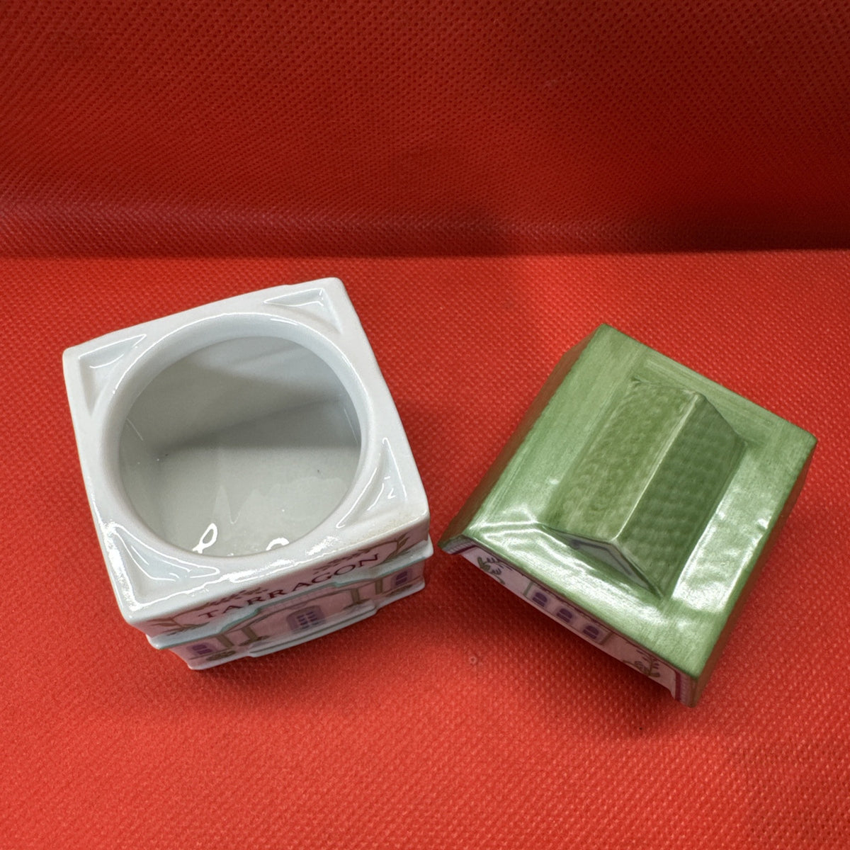 Vintage 1989 Lenox Spice Village TARRAGON Jar With Lid