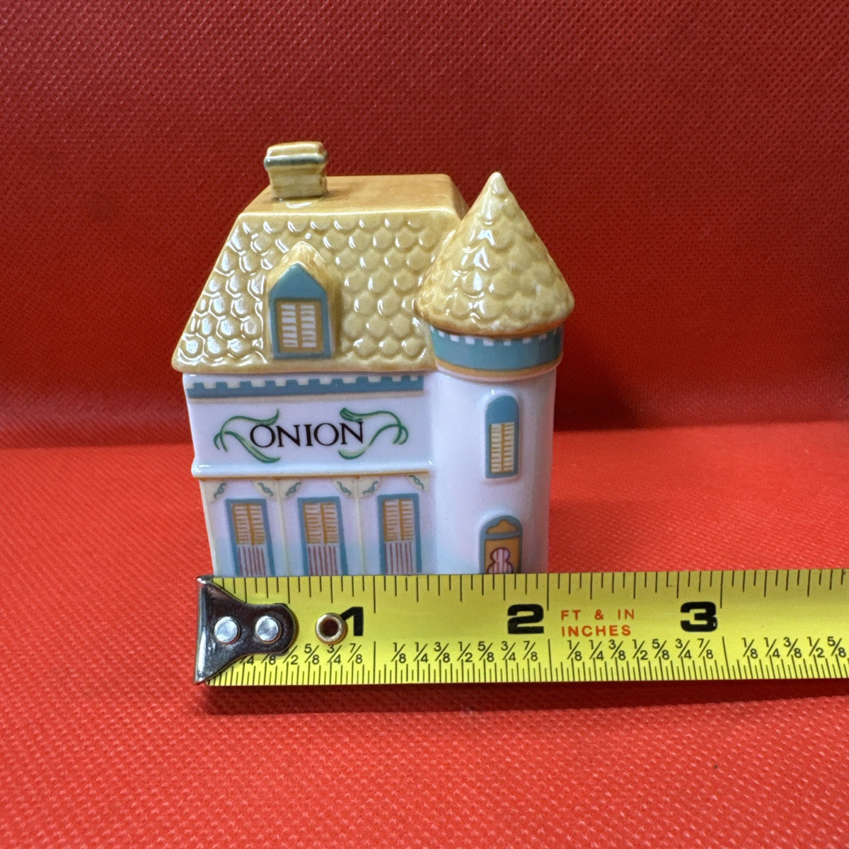 Vintage 1989 Lenox Spice Village ONION Jar With Lid (has Chip)
